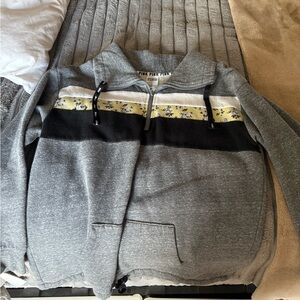 Victoria's Secret Gray and Black Zip Up Sweater with Ribbed Texture